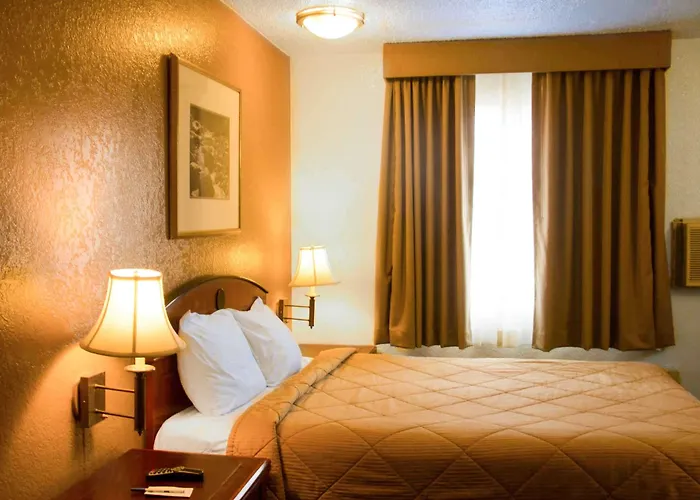 Rodeway Flagstaff-downtown 2*